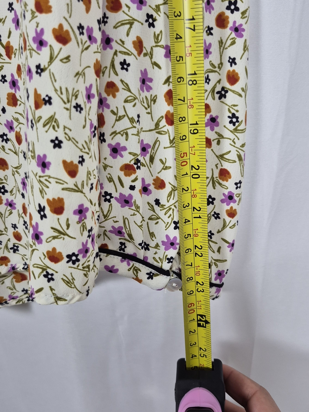 ⭐ Zara Cream Floral Print Long Sleeve Blouse XS - Picture 6 of 10
